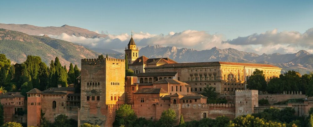 Grenade, un séminaire au pied de l’Alhambra